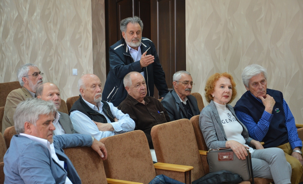 Форум архитекторов. В поисках 1.jpg