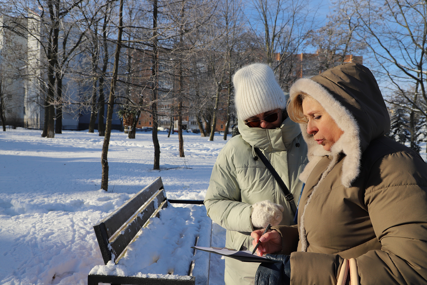 От плотника до архитектора: как профессионалы стройтреста № 3 соревновались в добром деле, конкурсе кормушек для птиц 