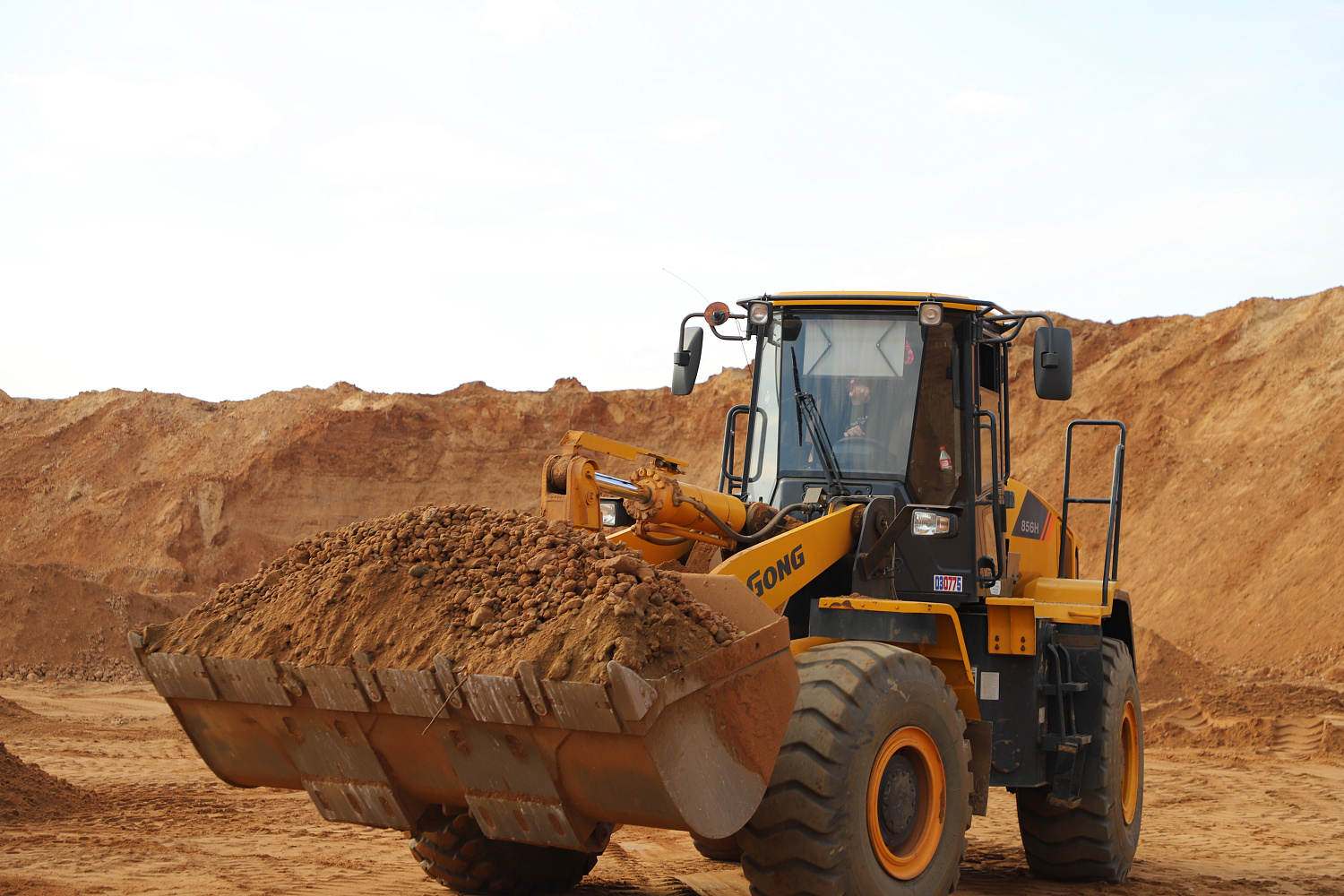 Песчаный карьер СУ-149 в "Кутнево": производственный комплекс, без продукции и слаженной работы которого невозможно представить ни одну стройку