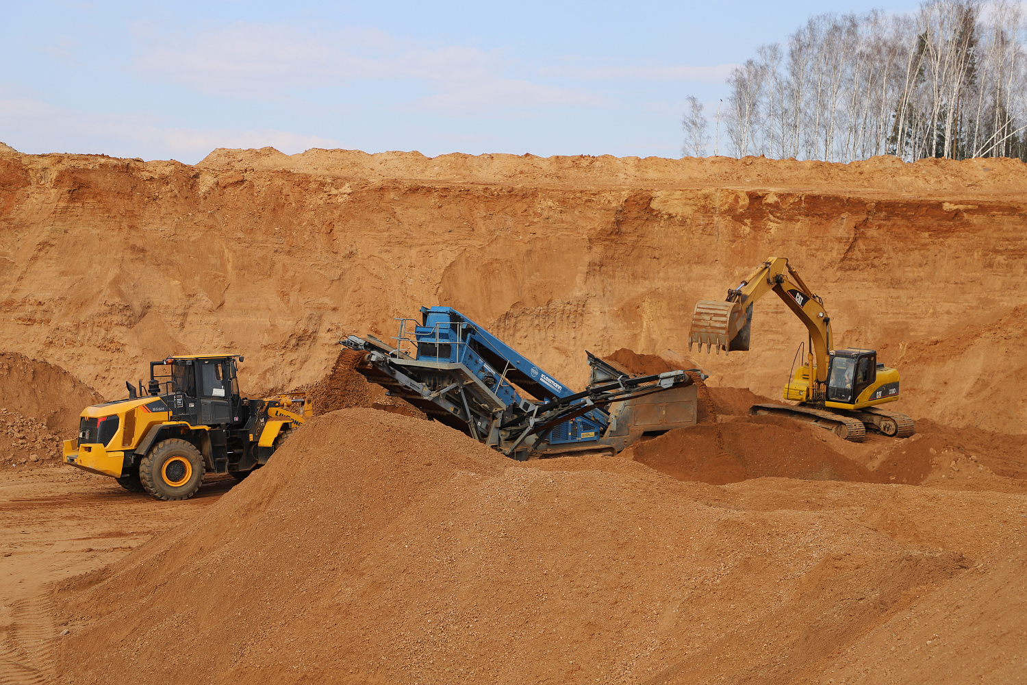 Песчаный карьер СУ-149 в "Кутнево": производственный комплекс, без продукции и слаженной работы которого невозможно представить ни одну стройку