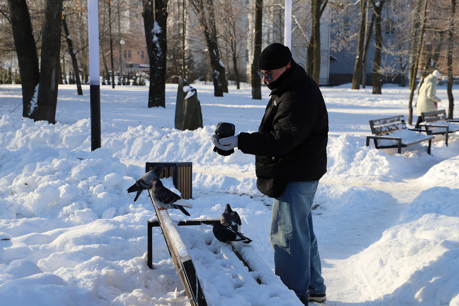 От плотника до архитектора: как профессионалы стройтреста № 3 соревновались в добром деле, конкурсе кормушек для птиц 